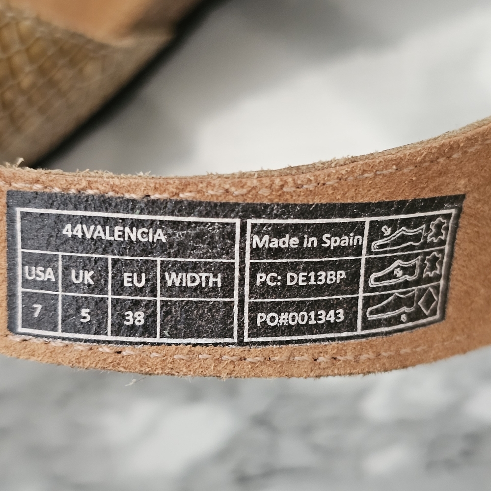 Vionic Valencia Reptile Print Adjustable Strappy Orthotic Comfort Sandal size 7 - Picture 6 of 9